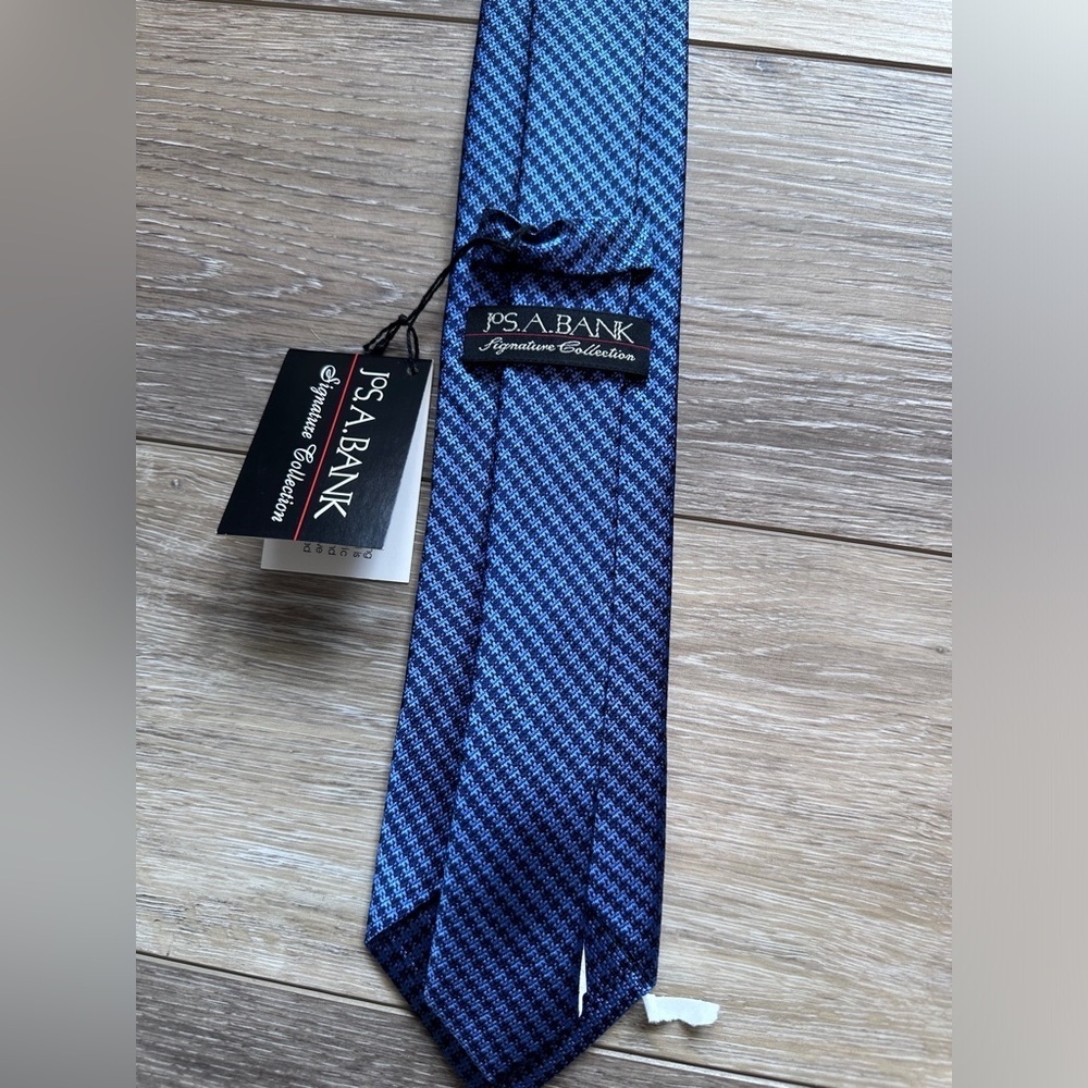 🖤 NWT  Jos. A. Bank signature correction color blue - Picture 3 of 4